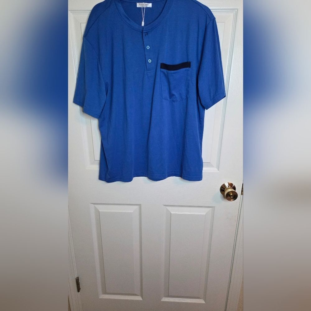 NWT Ekouaer XL Blue Shortsleeves Pocket Polo Men's Shirt